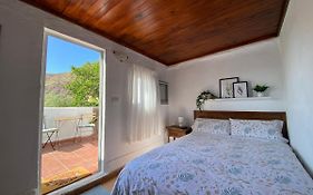 B&B&Apartments El Charco Azul